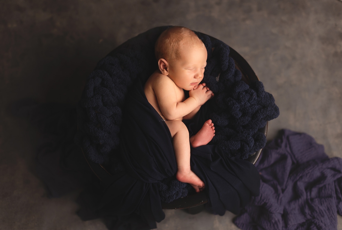 How to choose your newborn photographer
