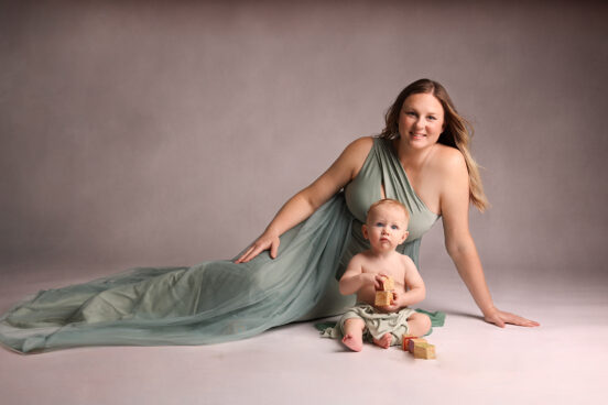Maternity photographer